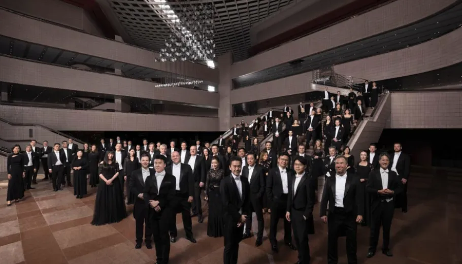 Hong Kong Philharmonic Orchestra and Peltokoski